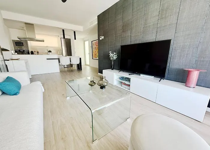 Marina Real 86 By Homeprive Apartamento