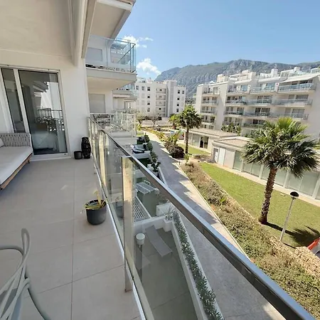 Marina Real 86 By Homeprive *